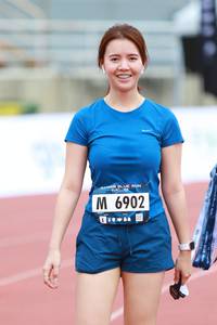 BIB: 6902
                            <button type="button" onclick="openModal(4646789)" class="btn btn-primary btn-sm float-right btn-popup" data-toggle="modal" data-target=".modal-high-quality">
                        <i class="fas fa-shopping-cart"></i> Add to Cart
                    </button>
                                            <button type="button" onclick="isThisMe(4646789, true)" class="btn btn-success btn-sm float-right btn-popup btn-isme hidden" data-toggle="tooltip" data-placement="bottom" title="นี่คือรูปของคุณใช่ไหม คลิกที่นี่เพื่อเอาเข้าอัลบั้ม">
                        <i class="fas fa-plus"></i> Add to album
                    </button>
                    <button type="button" onclick="isThisMe(4646789, false)" class="btn btn-warning btn-sm float-right btn-popup btn-isnotme hidden">
                        <i class="fas fa-ban"></i> Remove from album
                    </button>